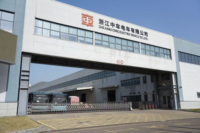 اتوبوس‌های برقی به سوی آینده می‌روند: نوآوری‌های تکنولوژیکی سفرهای سبز شهری را هدایت می‌کنند